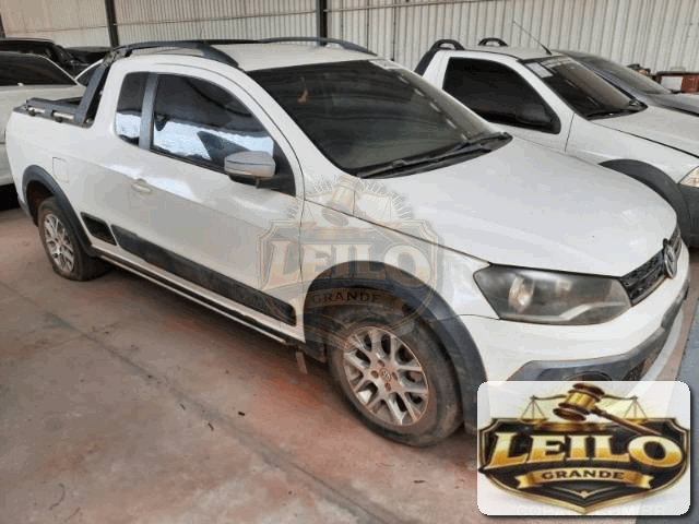 VOLKSWAGEN SAVEIRO CE CROSS 1.6 TOTAL FLEX 2014