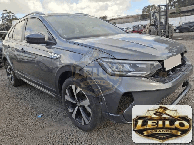 VOLKSWAGEN Nivus Highline 200 AT 1.0 12V TSI Turbo 2023 