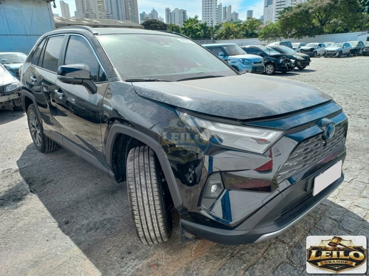 TOYOTA RAV4 23/23