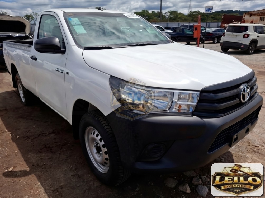TOYOTA HILUX CS 24/24