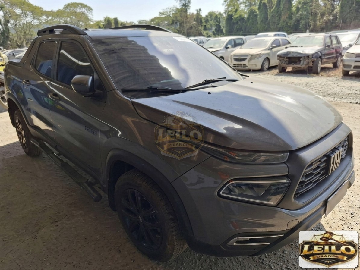 FIAT TORO 23/23