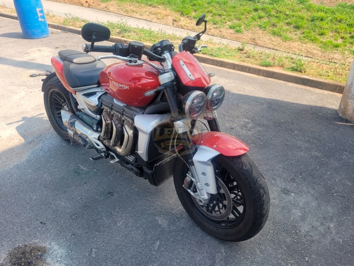 TRIUMPH ROCKET 3 21/21