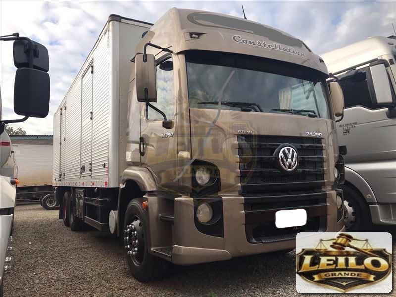 VOLKSWAGEN 24 280 2016
